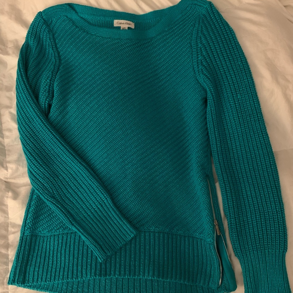 Teal heavy knit sweater